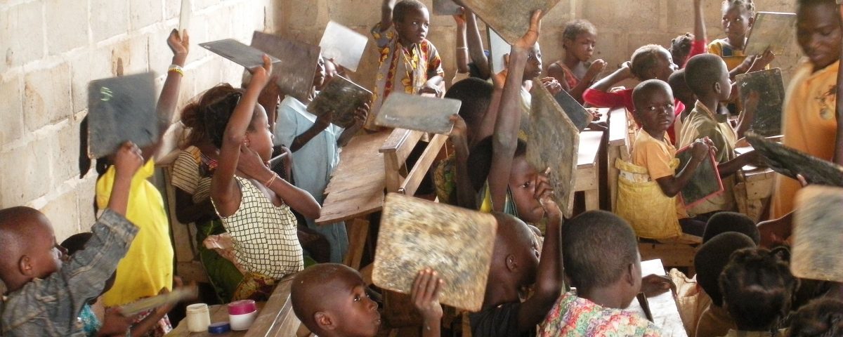 Bambini a scuola in Costa d'Avorio